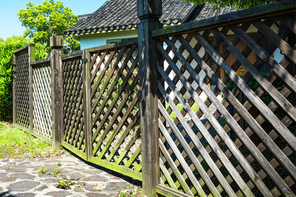 Privacy fence