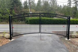 Why More Homeowners Are Investing in Luxury Driveway Gates